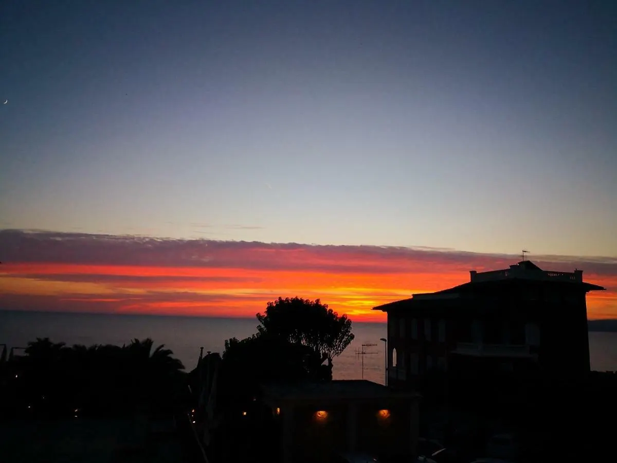 Zona Residenziale, Appartamento Incantevole Vista Mare Via Antonio Gramsci, 18, 07041 Alghero Ss